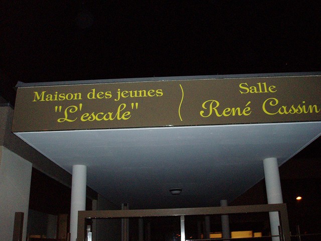 Salle René Cassin à Lardy le Pâté